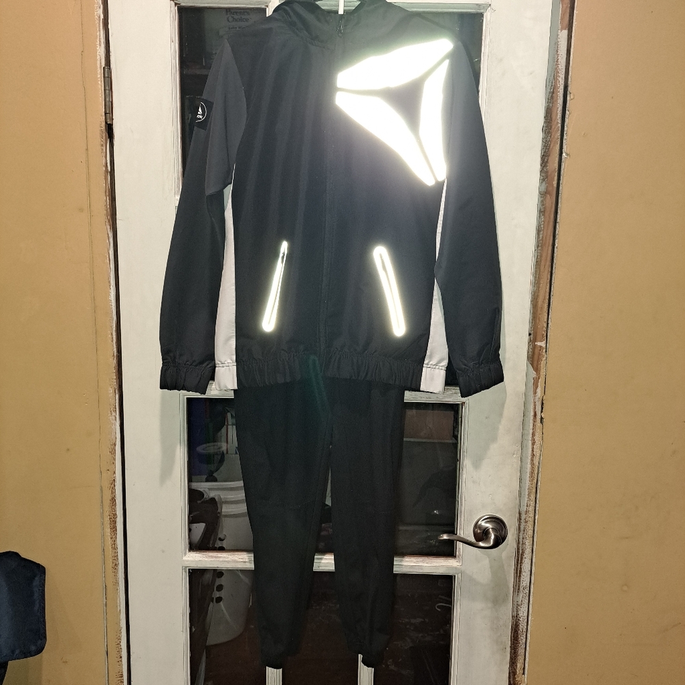 Boys Reebok jogger and shirt